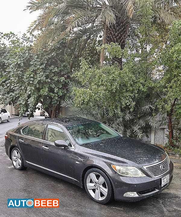 Lexus LS460 2009